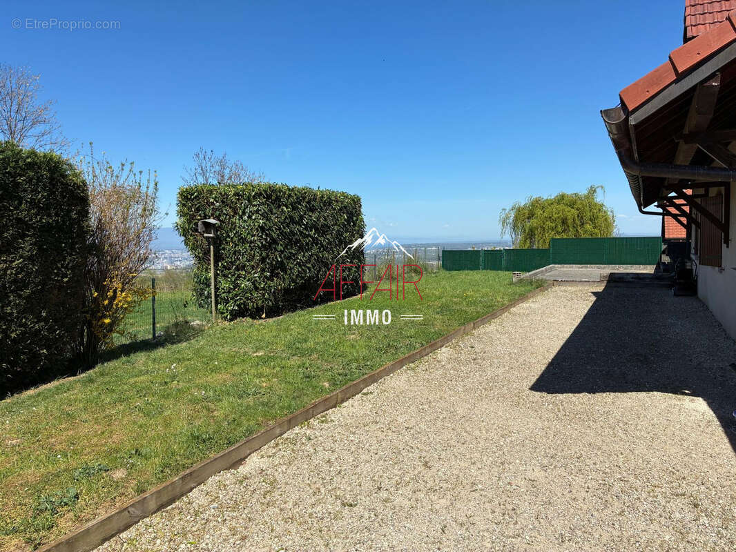 Maison t6 - 74160 archamps - vue degagée - photo 4
