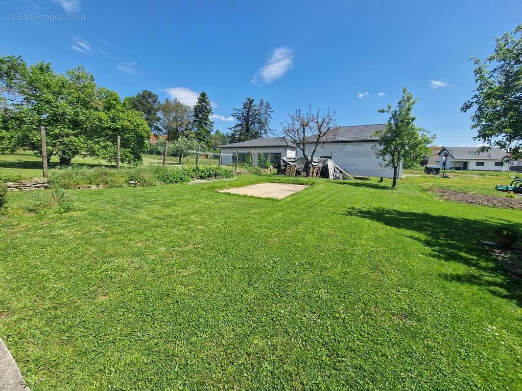 Appartement à NEUFGRANGE