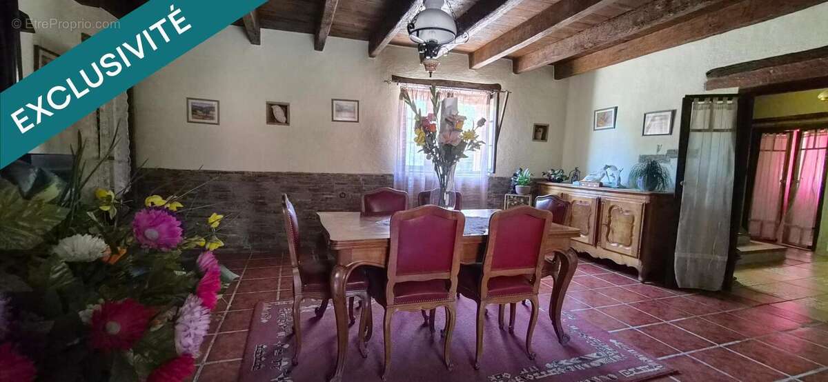 Photo 3 - Maison à SAINT-URCISSE