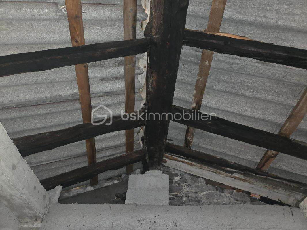 Maison à SAINT-SAUVEUR-SUR-TINEE