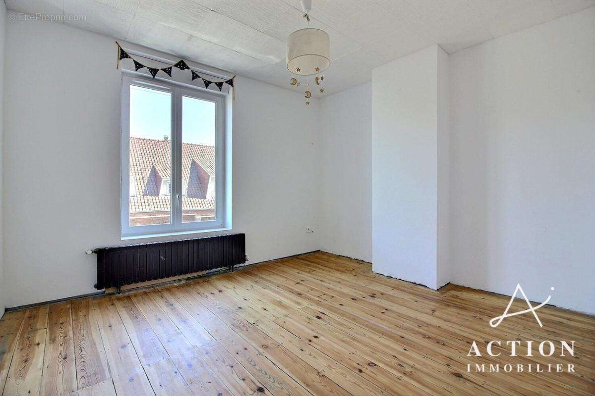 Seclin  maison 112 m² diagnostic c, 4 chambres, grand jardin et garage 33 m² !! - photo 7