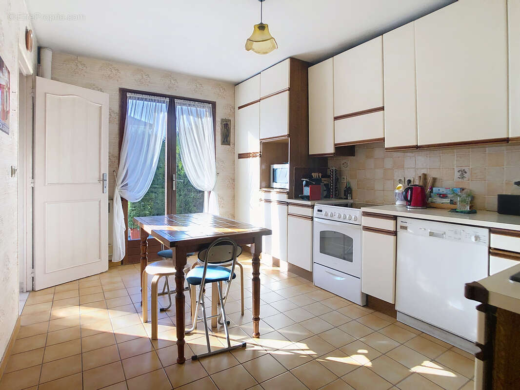 Maison à RUEIL-MALMAISON
