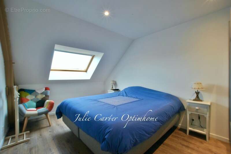 Maison à COURTILLERS