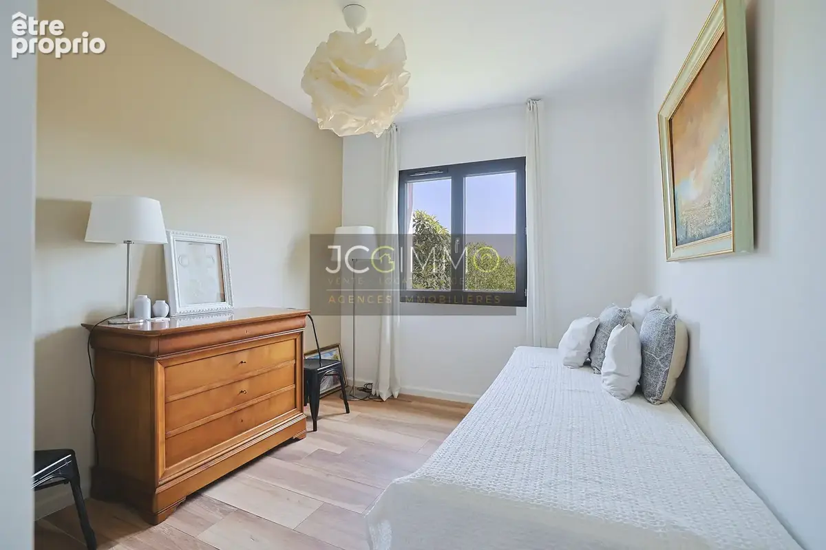 Villa récente - 110m2 - 4 pièces avec piscine !! - photo 17