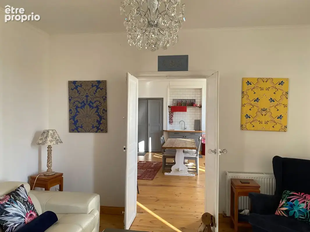 A deux pas de la Cité Médiévale, Maison de maître 350 m² - photo 5