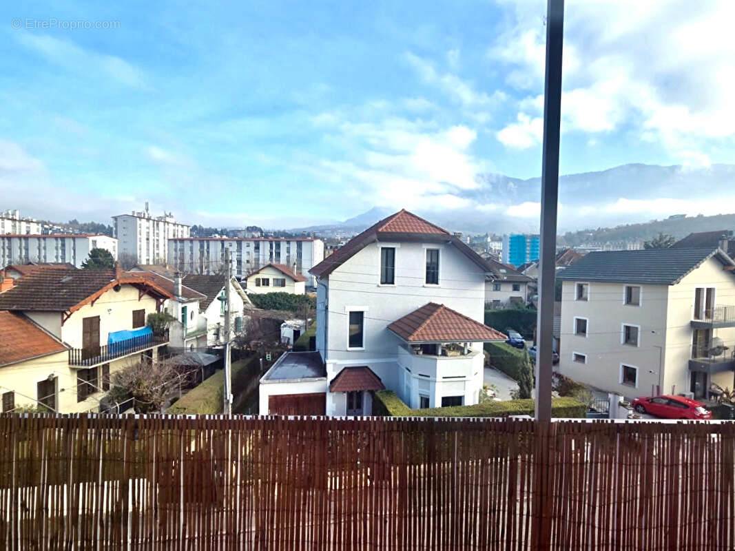 Appartement à AIX-LES-BAINS