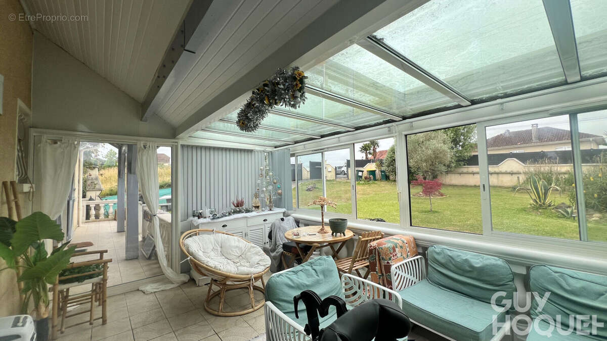 Grande maison familiale avec piscine DPE A - photo 10