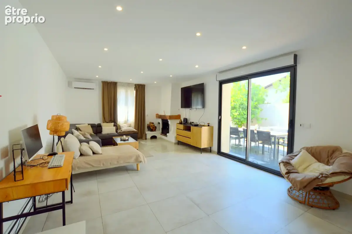 Maison T6 186 m² avec piscine, terrasse plein sud-ouest – Montpellier Ovalie - photo 23