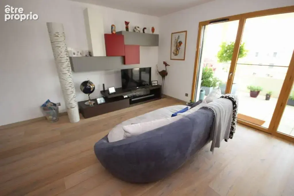 Appartement 4 pièces 91 m² Divonne-les-Bains - photo 2