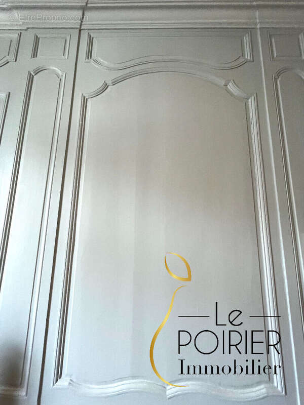 Commerce à LAMBALLE