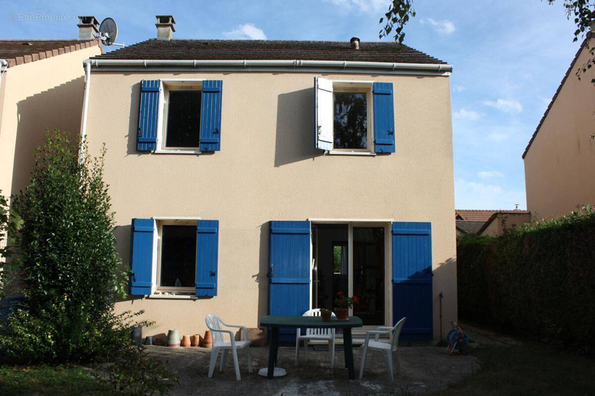 Maison à DOURDAN