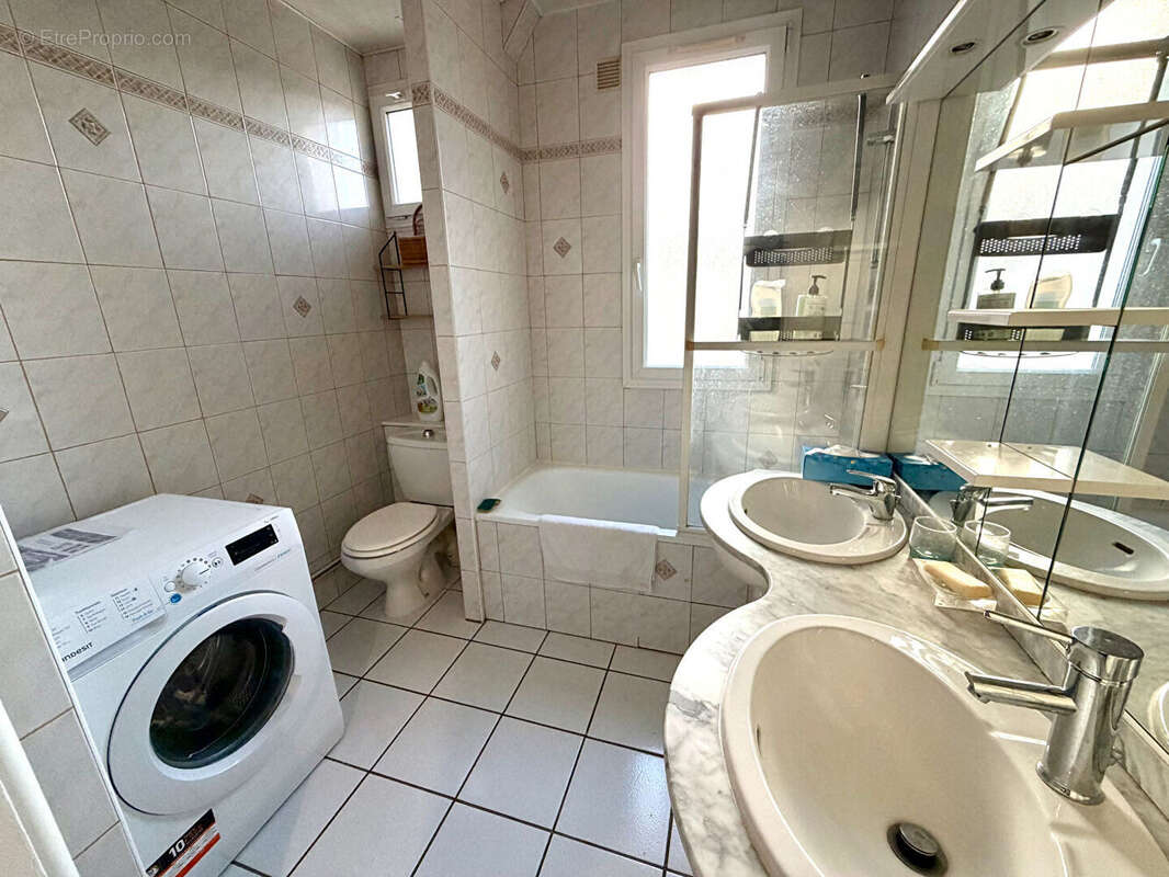 Appartement à COLOMBES