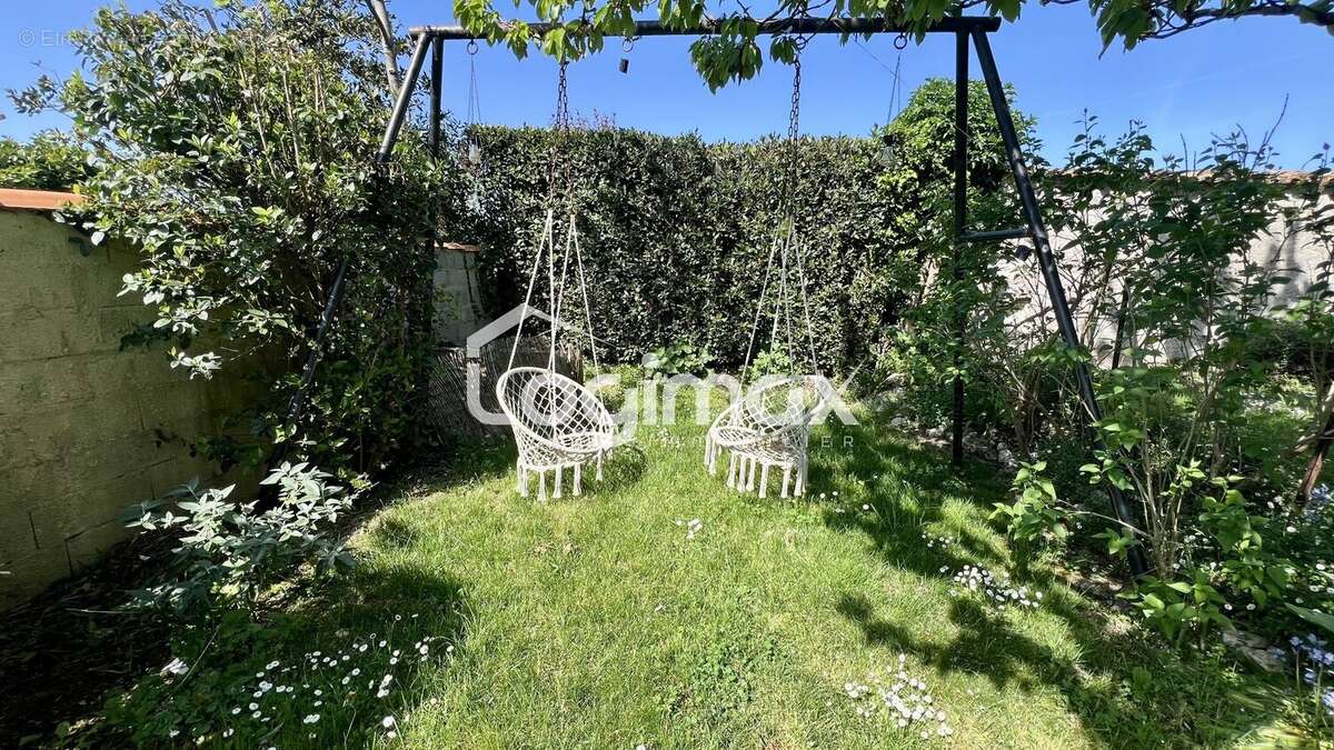 Maison 210 m² à Salles-Sur-Mer  - photo 18