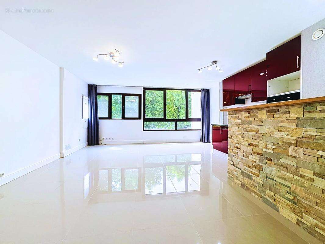 Appartement à CHAMPS-SUR-MARNE