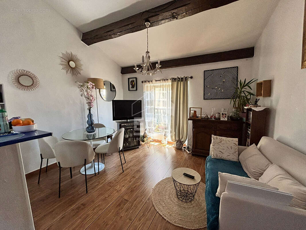 Appartement à FREJUS
