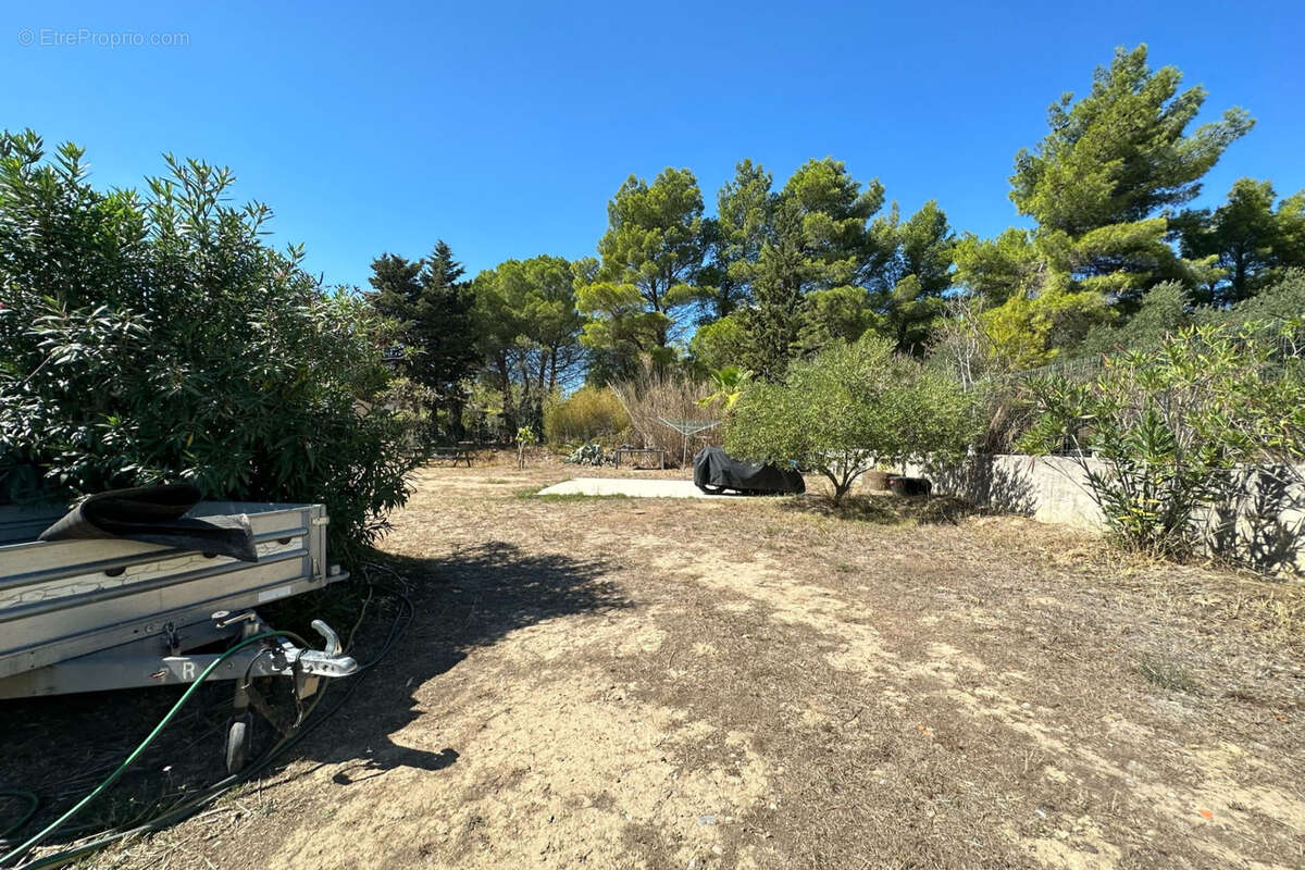 Maison à LEZIGNAN-CORBIERES