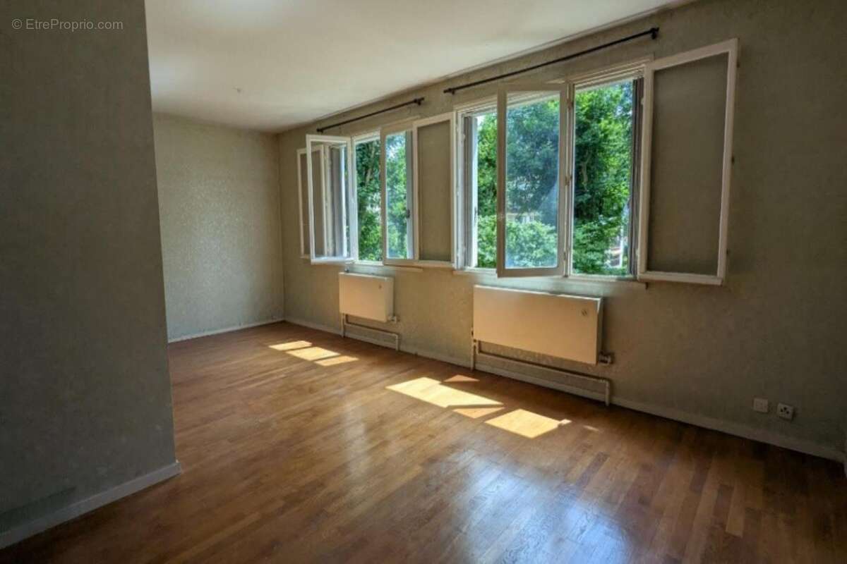 Appartement à TALANT