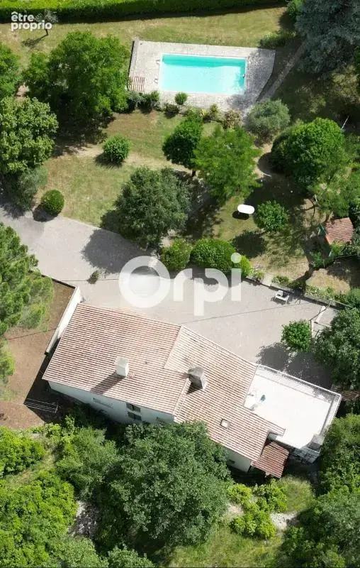 Grande villa familiale avec piscine, dépendance et potentiel locatif - photo 2