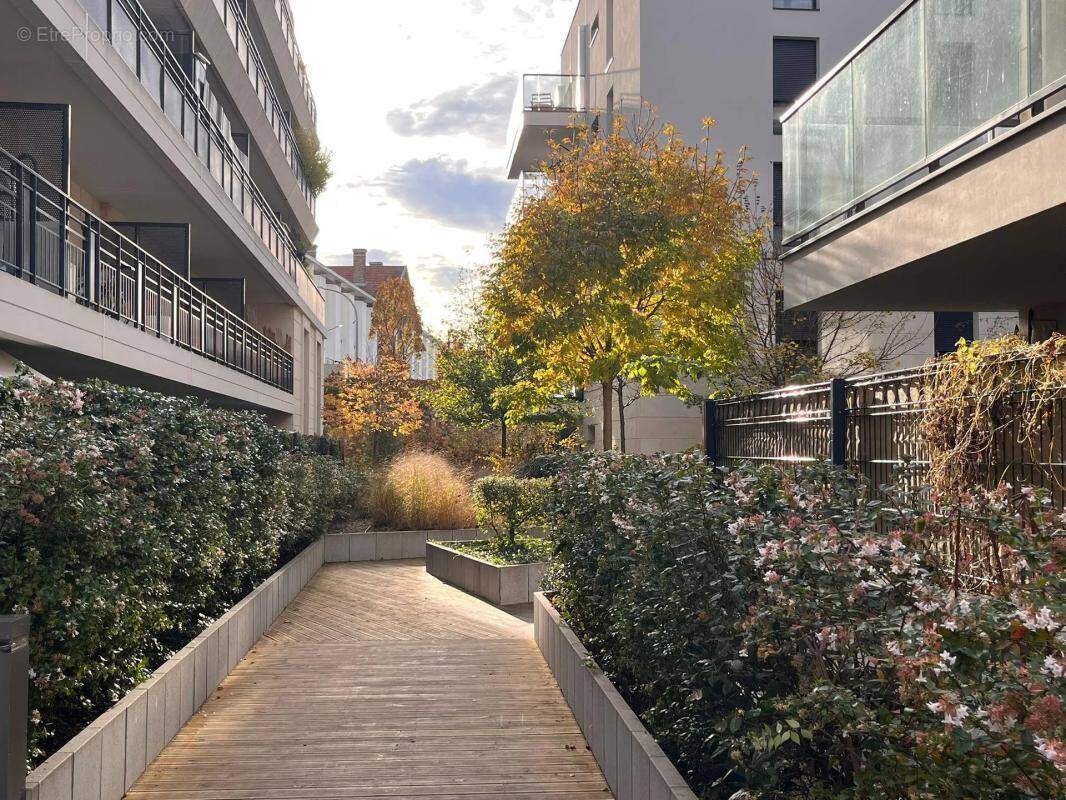 Appartement à COLOMBES