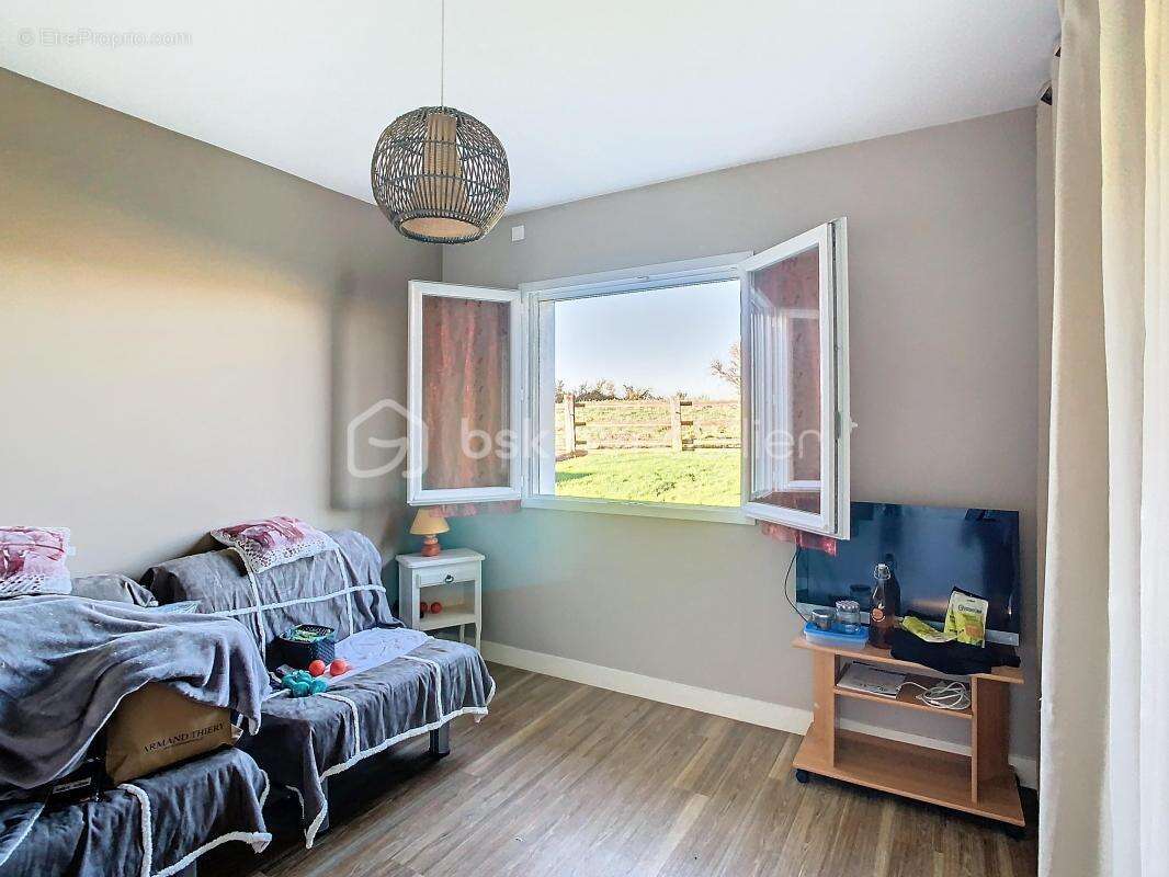 Maison à PERIERS-EN-AUGE