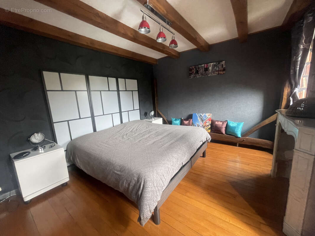 Maison à SAVIGNY-LE-SEC