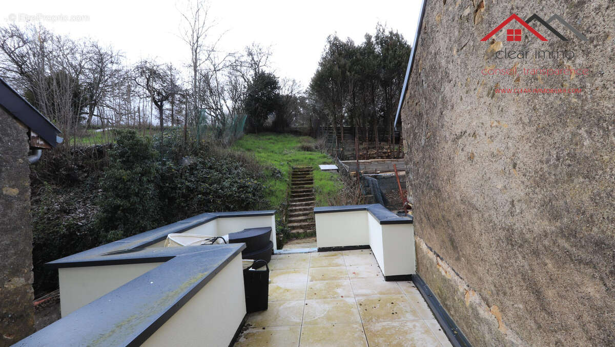 Maison rénovée  6 pièces Terrasse Jardin - photo 10