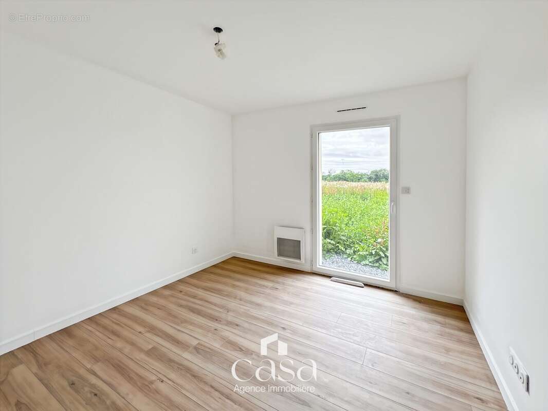 Maison 86 m² à Falaise  - photo 3