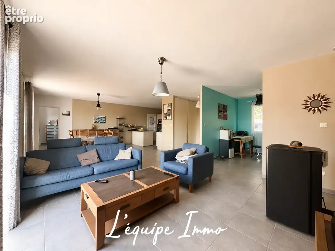 Villa T5 de plain-pied avec piscine et jardin de 1760 m2 - photo 23