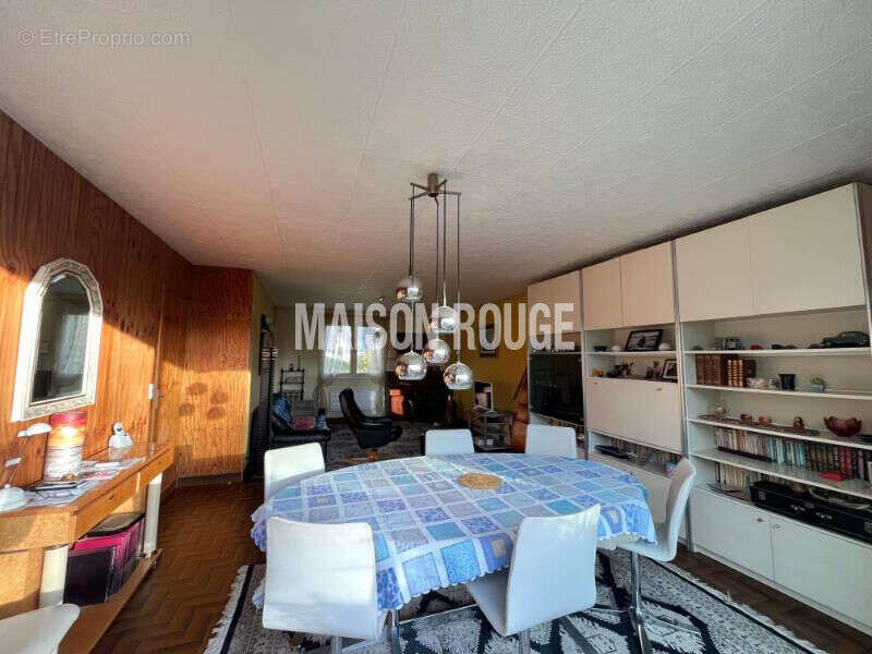 Maison à LE MINIHIC-SUR-RANCE