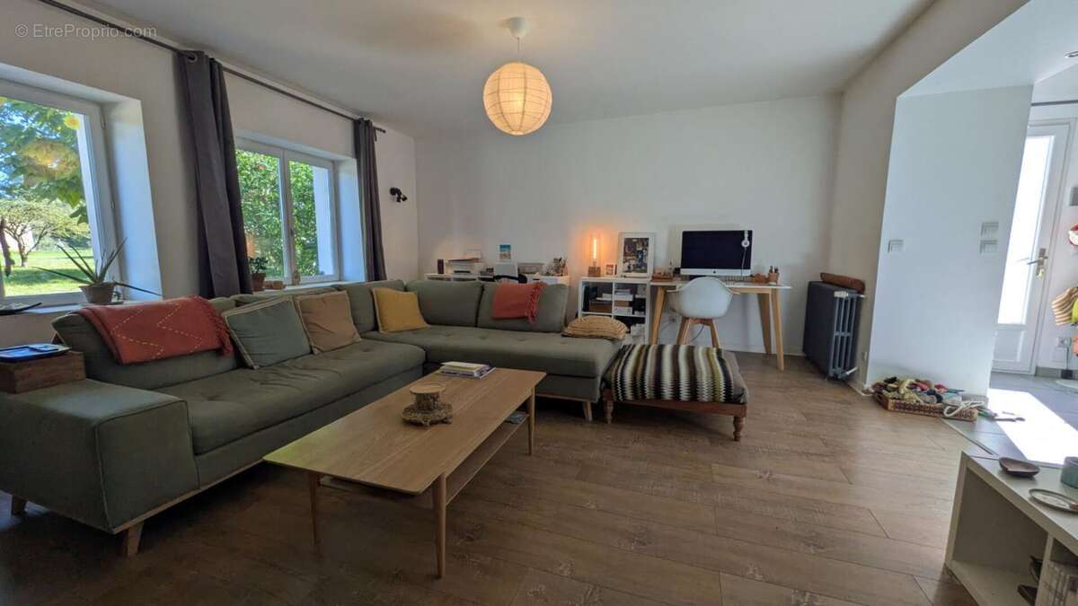 Maison à CASTELJALOUX