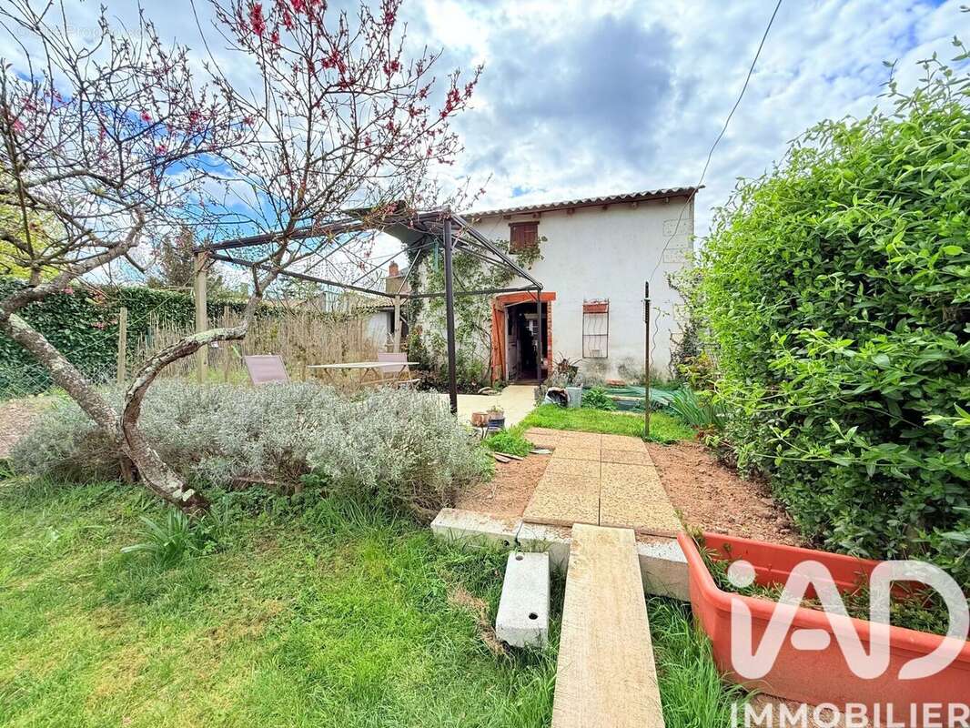 Photo 2 - Maison à AVAILLES-LIMOUZINE