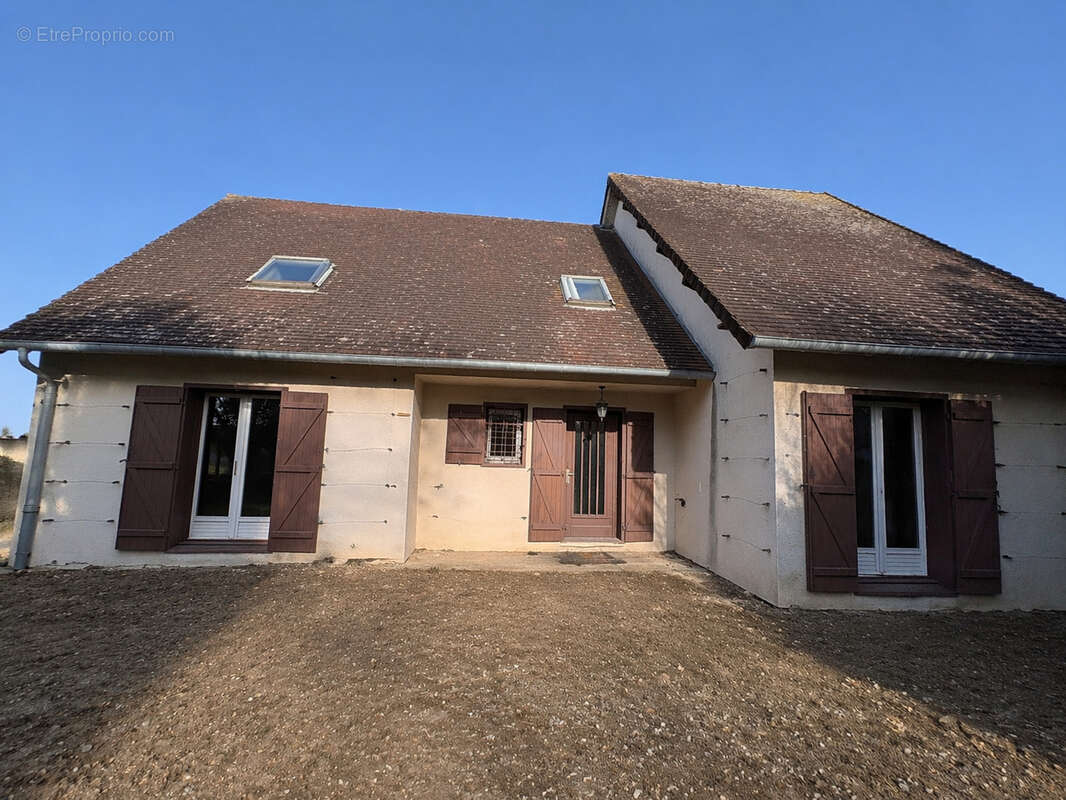 Maison à CRENEY-PRES-TROYES