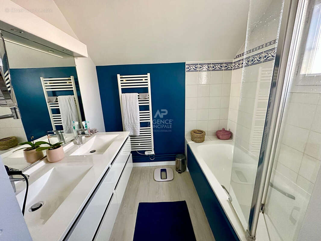 Maison à VERNOUILLET