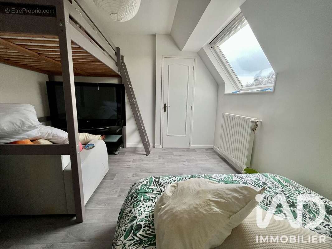 Maison 325 m² à Sainte-Mere-Eglise  - photo 9
