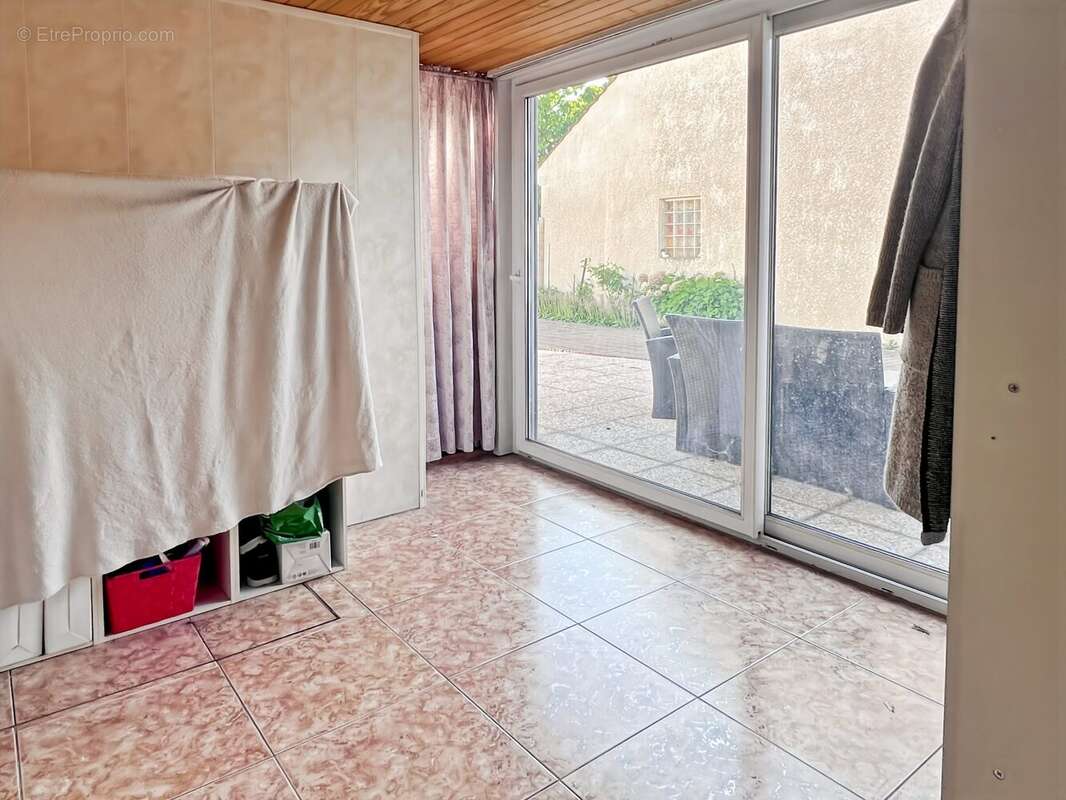 Maison à MORANGIS