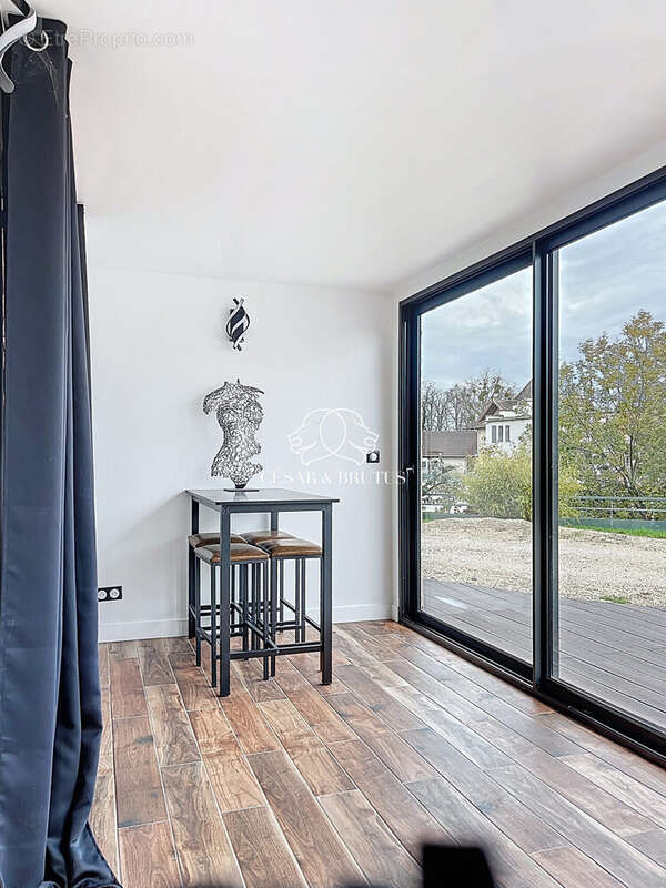 Appartement à SAINT-DIDIER-AU-MONT-D'OR