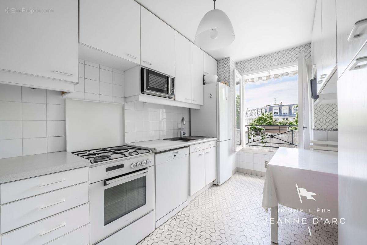 Appartement à VERSAILLES
