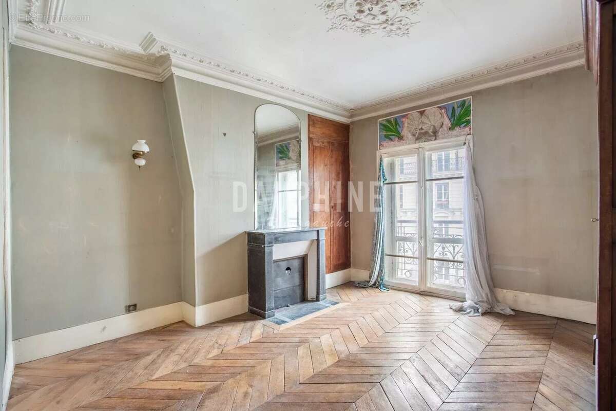 Appartement à PARIS-5E