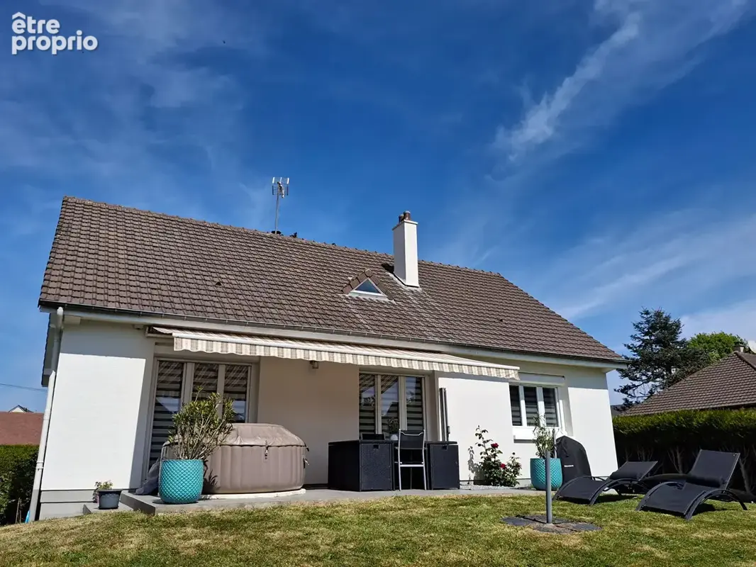 Maison à LE NEUBOURG