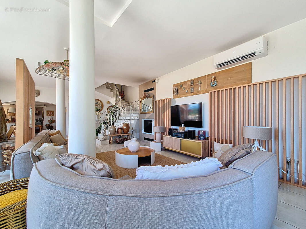 Appartement à ESPALY-SAINT-MARCEL