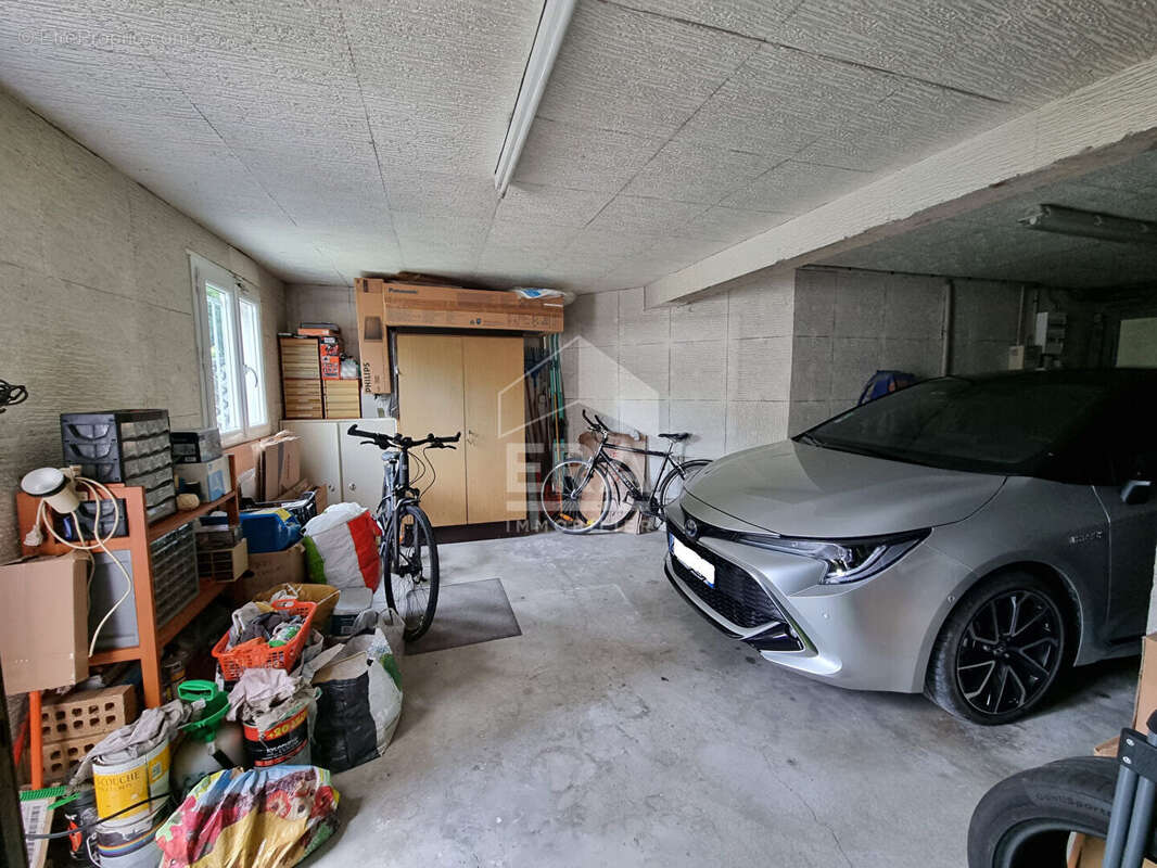 Maison à NEUILLY-SUR-MARNE