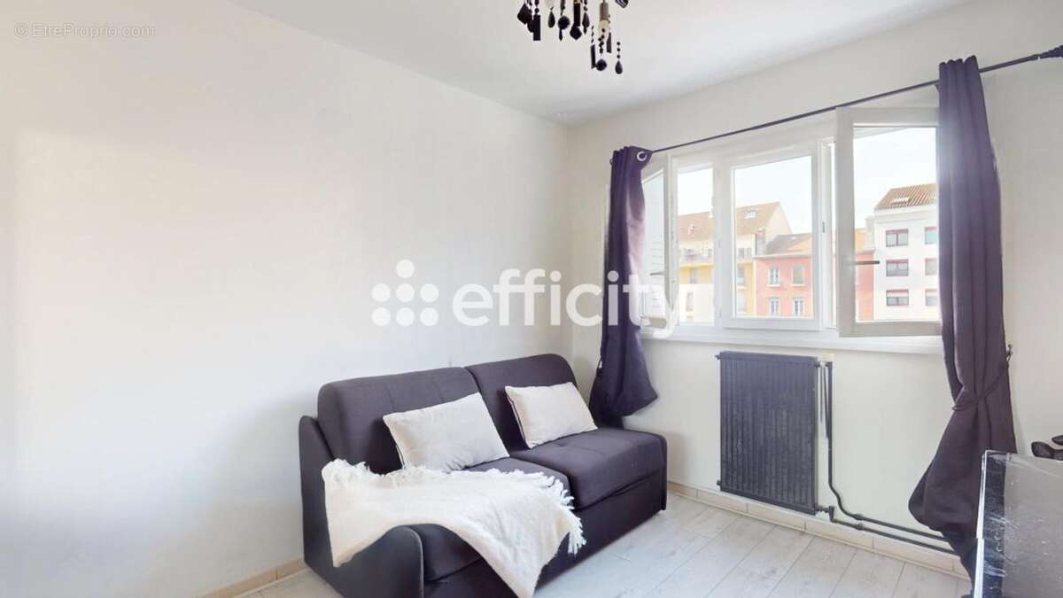 Appartement à LYON-6E