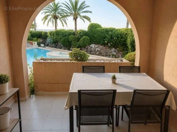 Beau deux pieces avec terrasse et vue mer - photo 2