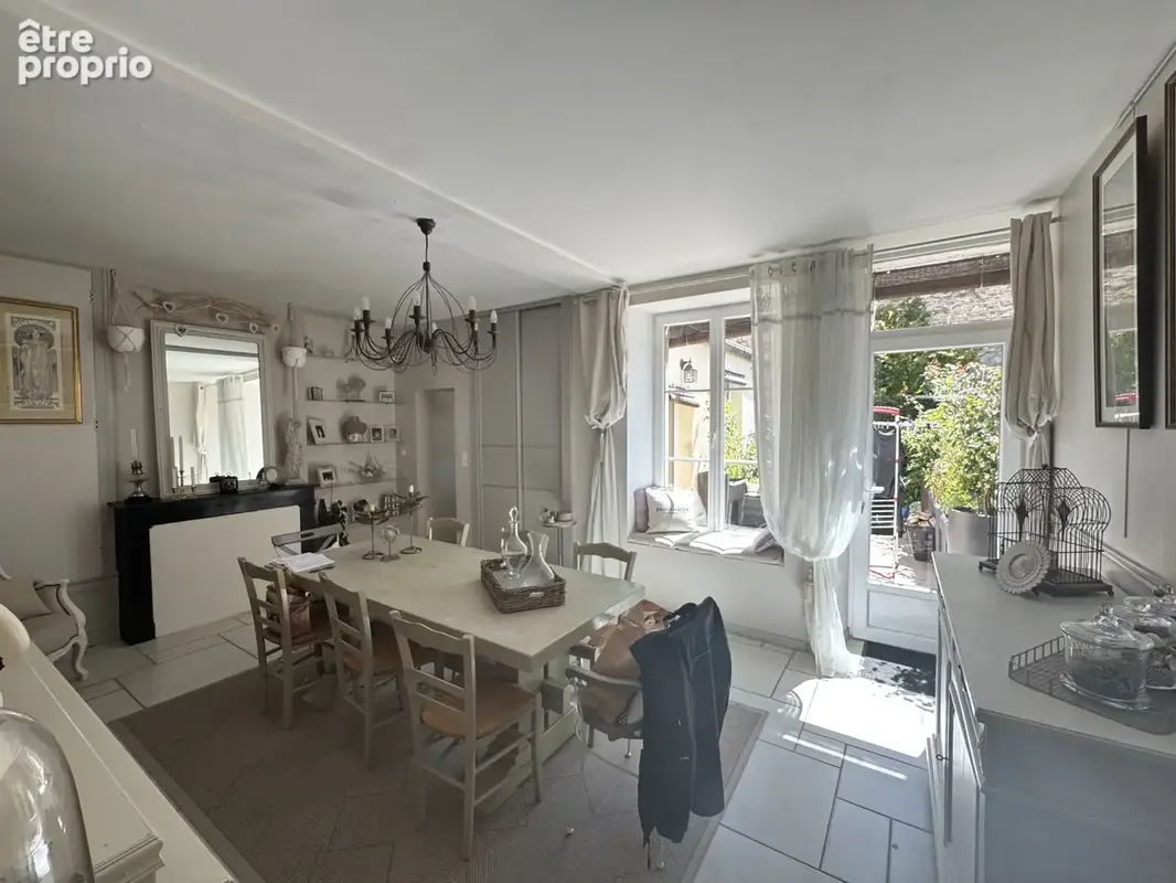 Maison à BAR-SUR-AUBE
