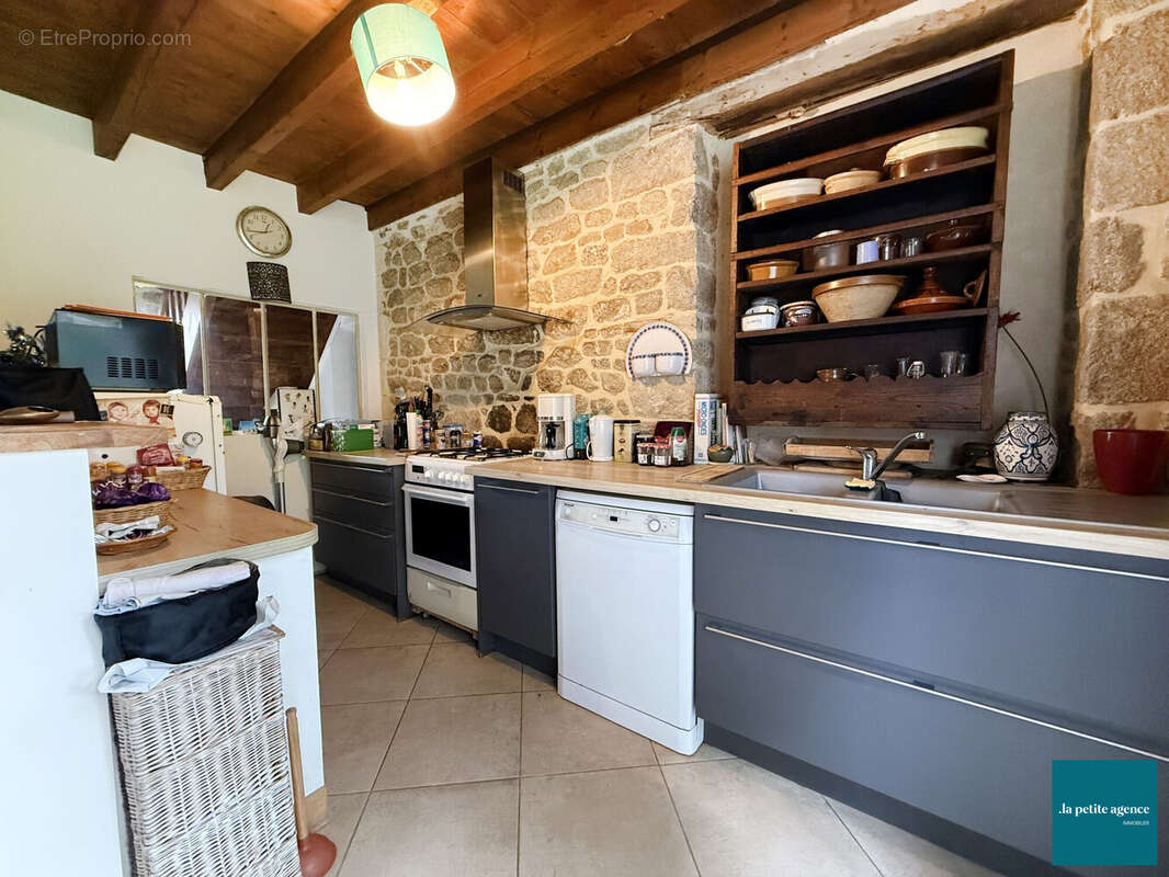Maison 120 m² à Montfarville  - photo 4