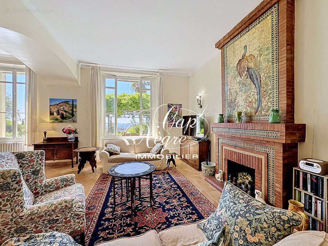 Propriete historique 10 pieces avec magnifique vue mer et jardin luxuriant - photo 12