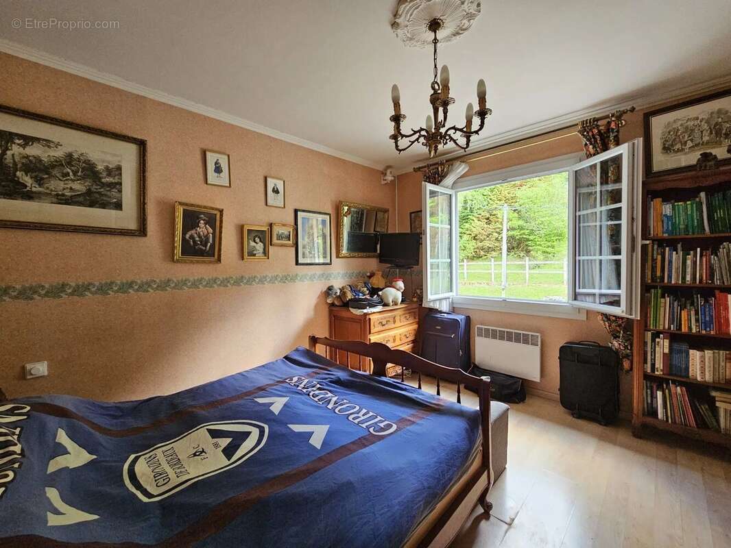 Maison à HIIS