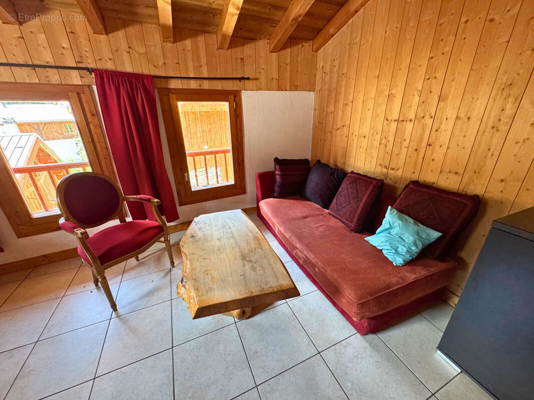 Maison à SAINT-JEAN-DE-BELLEVILLE