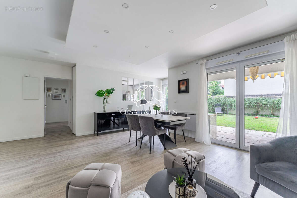 Appartement à VILLEURBANNE