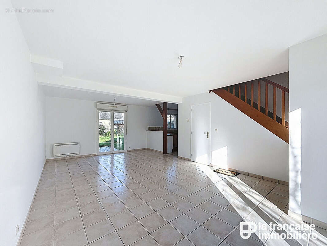 Maison à SAINT-AUBIN-DU-CORMIER